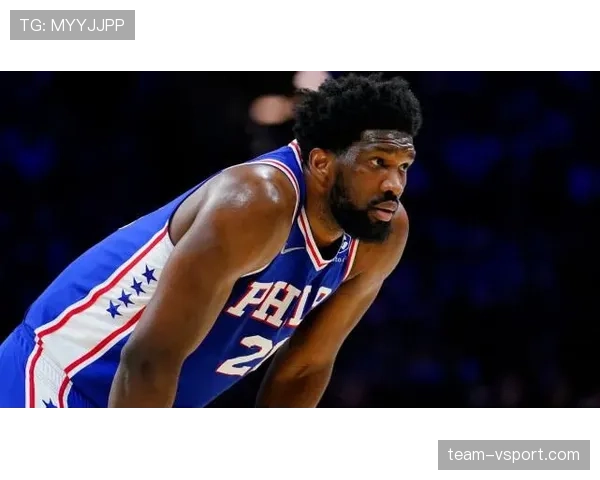 恩比德又在训练馆待到凌晨？这自律程度真不是一般人能扛的